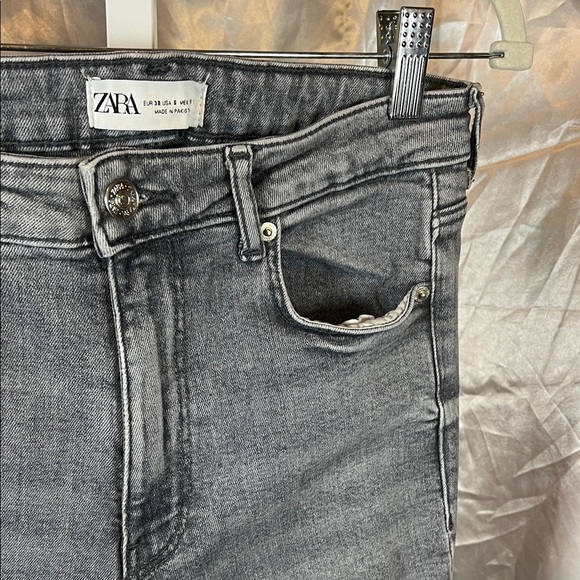 Zara Charcoal Ripped Denim - Picture 3 of 7